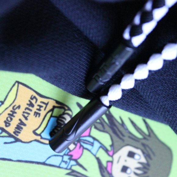 *SOLD*NikeLab x Riccardo Tisci Victorious Hoodie - Picture 8 of 15